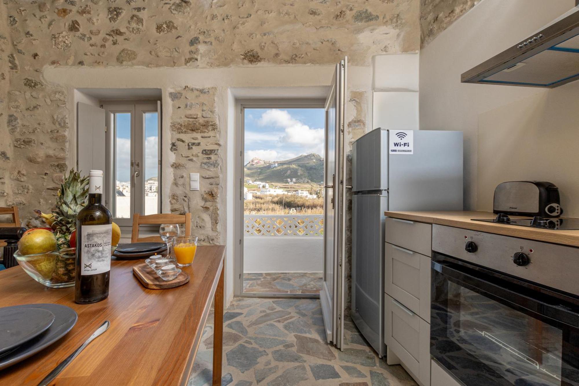 شقة The White Stone House Naxos City المظهر الخارجي الصورة